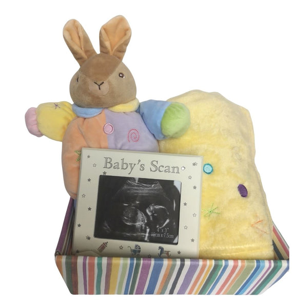 Personalised Baby Shower & Announcement Gift Hamper